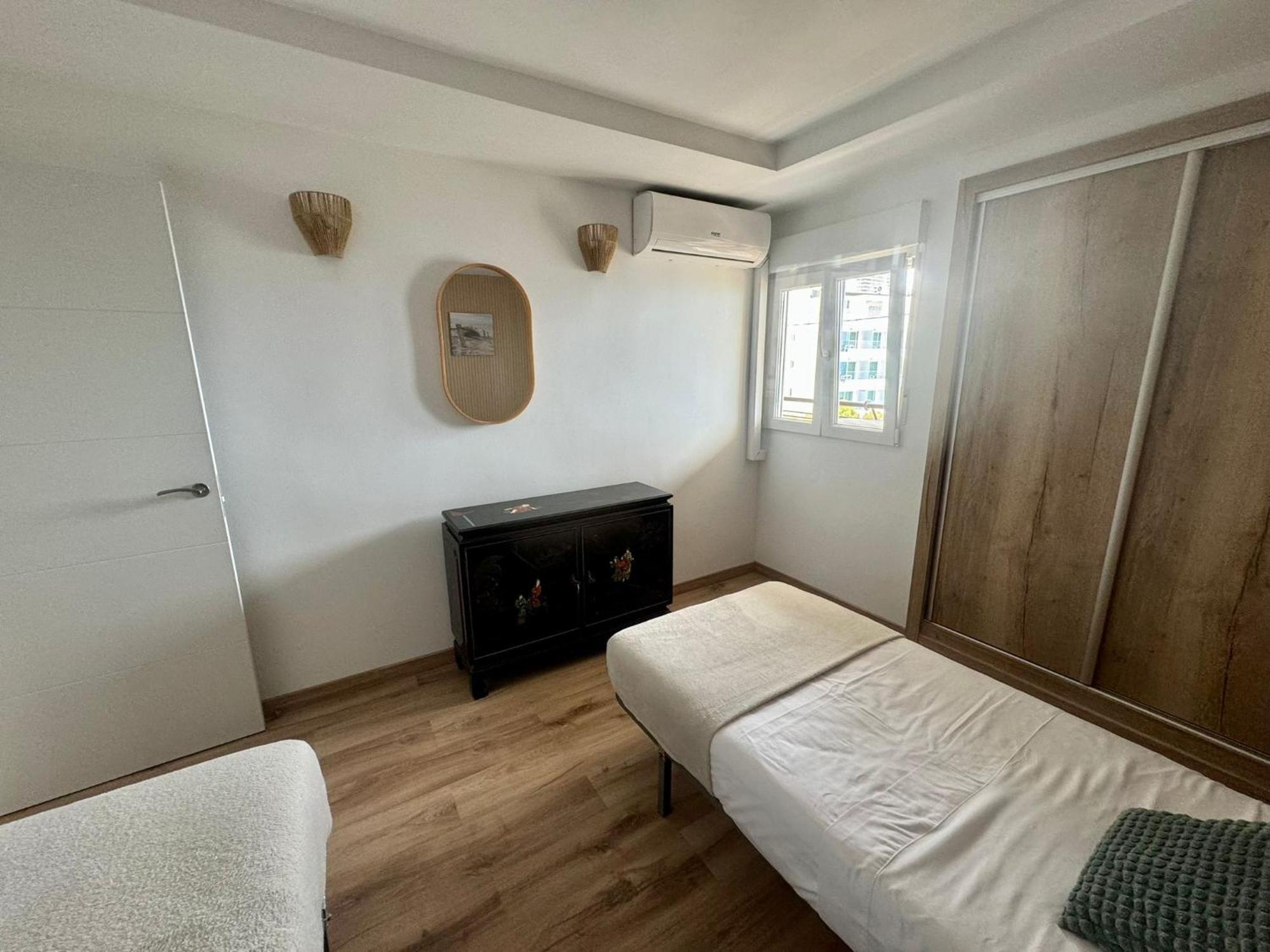 Apartamentos Coastal Haven เบนิดอร์ม ภายนอก รูปภาพ