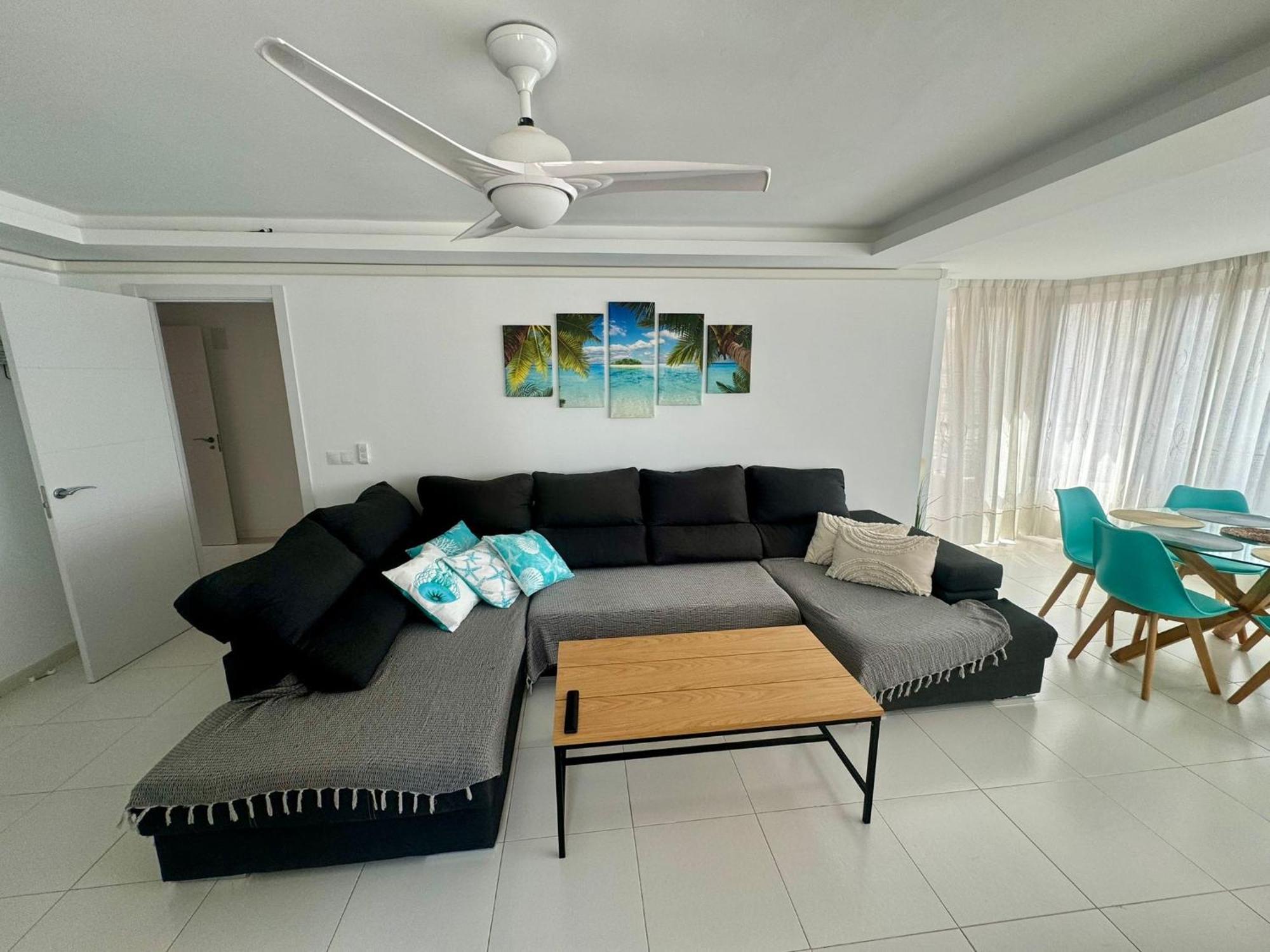 Apartamentos Coastal Haven เบนิดอร์ม ภายนอก รูปภาพ